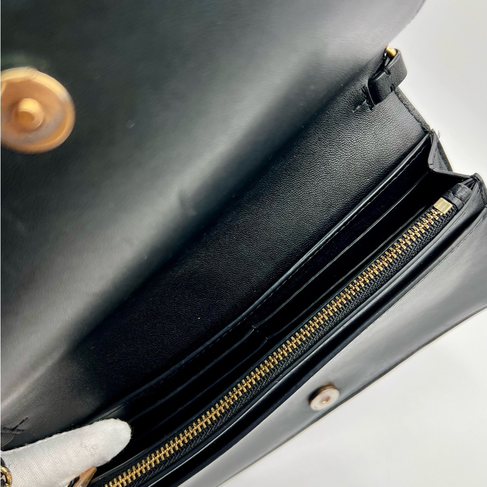 ❌❌ SOLD❌❌ Tory Burch Black Quilted Crossbody Bag with Tassel - Picture 9 of 15